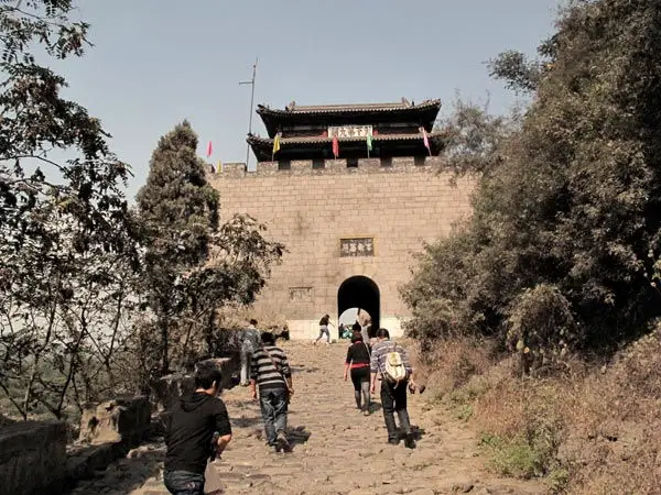 The Niangzi Pass where Princess Pingyang stationed her troops is the ninth pass of the internal Great Wall. 