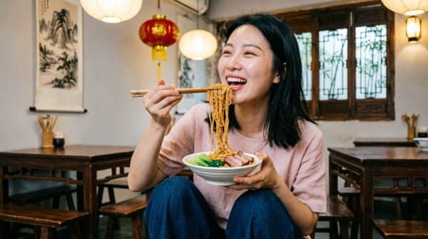 Slurping Noodles as a Compliment