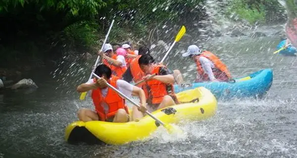 White Water Rafting 