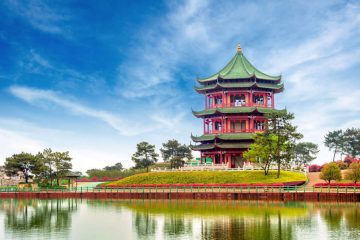 Autumn in China is a season of transformation. The landscapes evolve into a kaleidoscope of colors, the air becomes crisp, and the entire country seems to slow down, basking in the gentle embrace of cooler temperatures. This period, from September to November, offers a unique opportunity to experience the country at its most serene and picturesque.