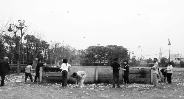 Burning_joss_paper_on_the_Tomb_Sweeping_Day 