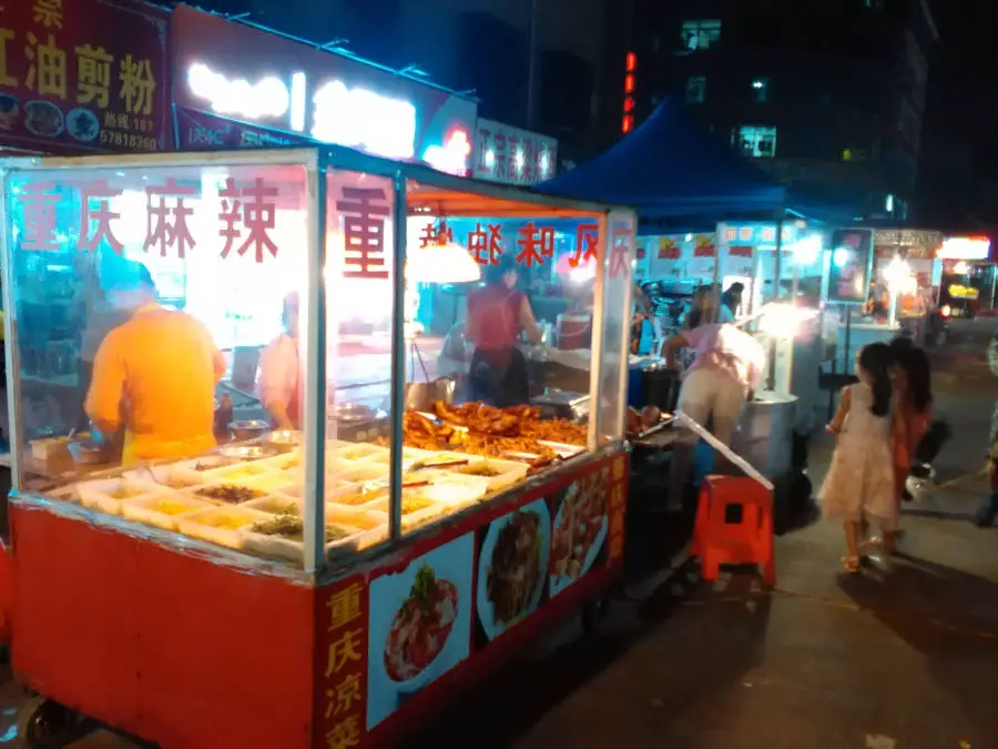 Author's photo from Yiwu night market