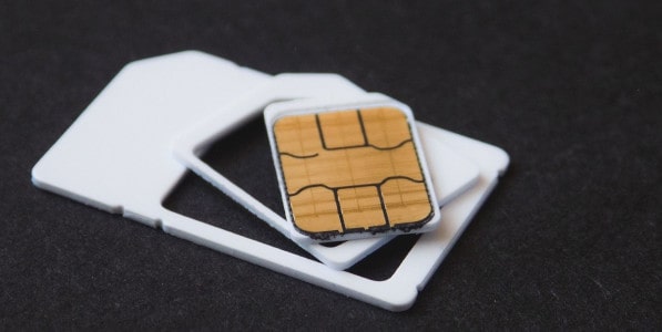 A Tourist's Guide to Accessing the Internet in China:Get a Local SIM Card