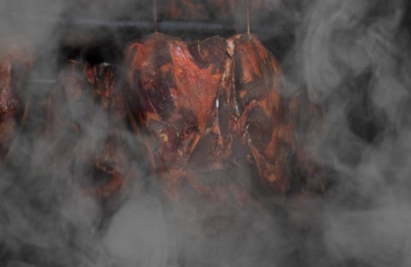 Chinese Cuisine Cooking Methods: Smoking 