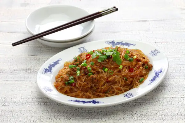 Spicy stir fry vermicelli with minced pork, classic Sichuan dish.
