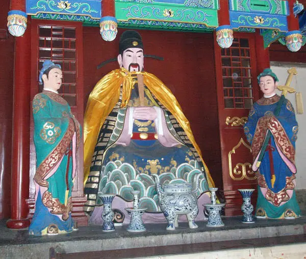 Statue of Lü Dongbin in the temple in Handan