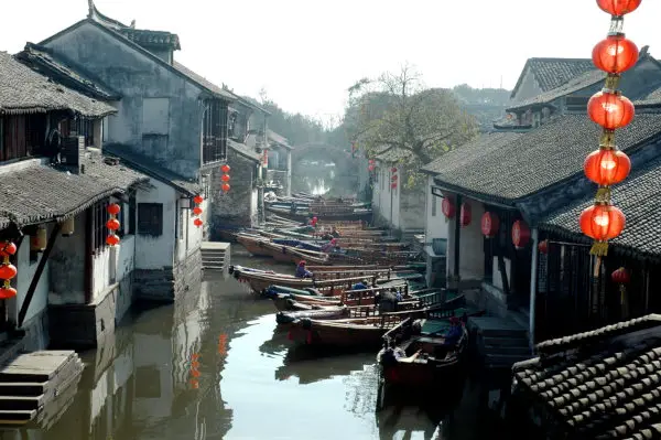 Zhouzhuang: Water Town