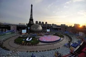 "Window of The World" - awesome miniature Theme Park