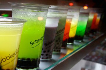 Bubble tea or boba tea (zhen chu nai cha) is a highly caffeinated, sugary drink characterized with the signature black tapioca bubbles or “pearls”. Originated in Taiwan almost four decades ago, somehow boba tea went on to become mainstream popularity not only in Taiwan and China but all over the world.