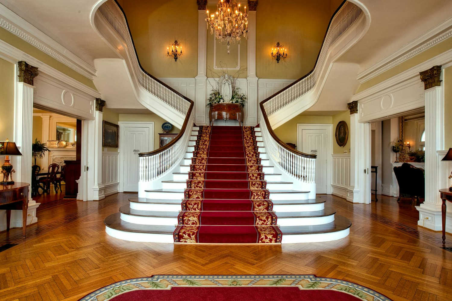 Basic Feng Shui Rules and Tips for Staircases and How to Apply them